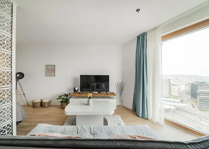 Sky Mit Balkon