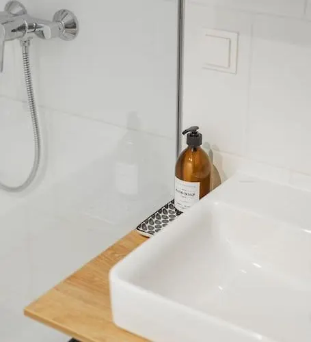 Apartman Sky Mit Balkon *
